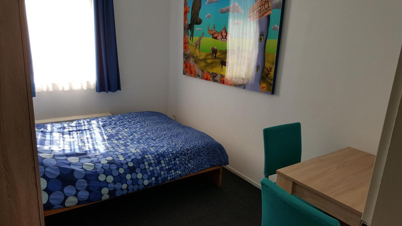 Quiet Spacious Room Amsterdam Bagian luar foto